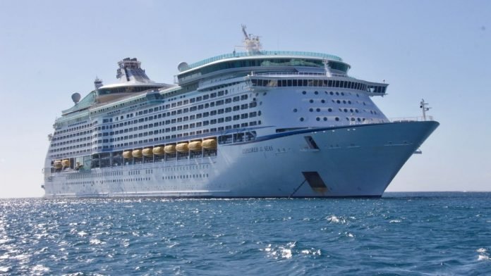 cruise-ship-tourism